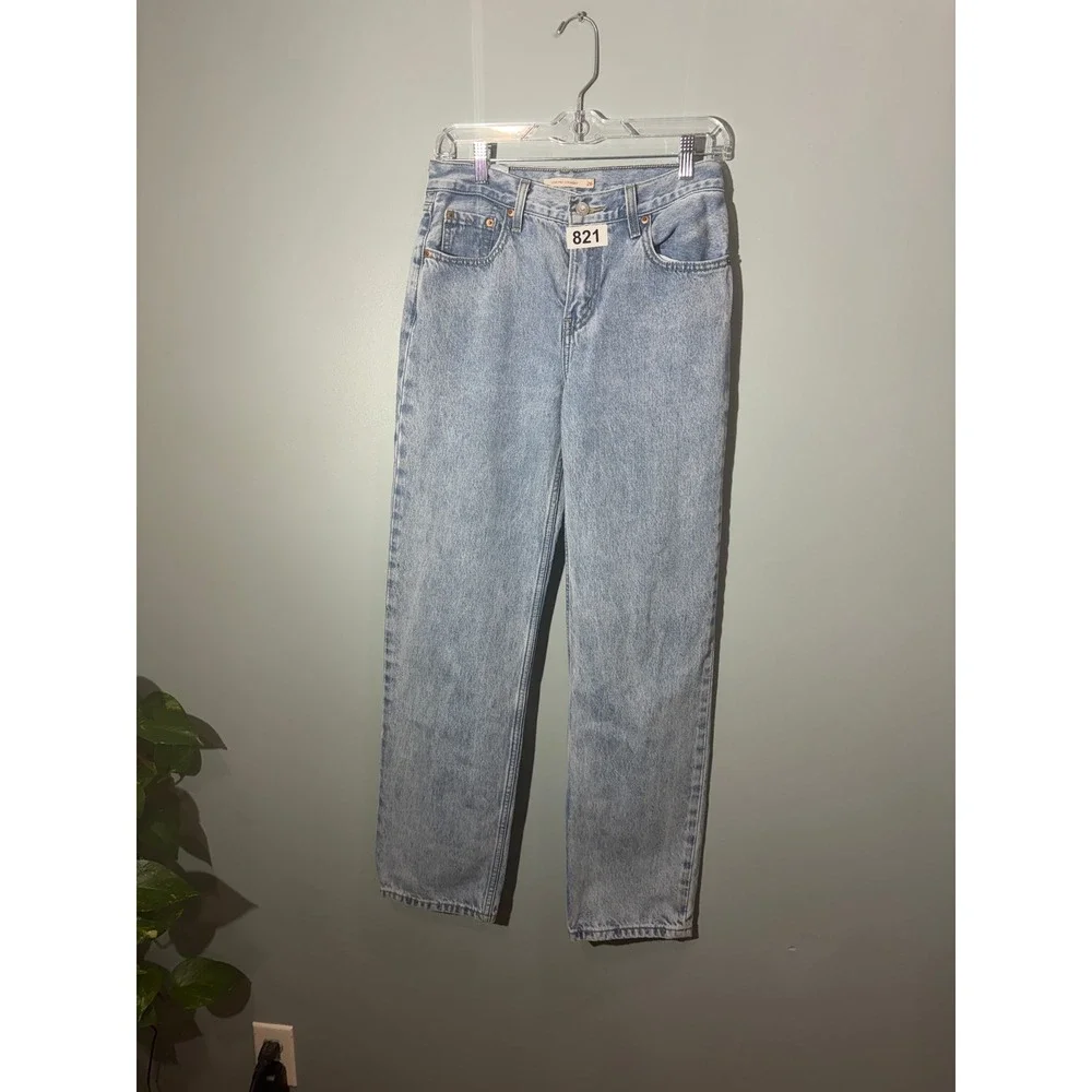 Levis Low Pro Straight Jeans Light Wash Denim Womens Size 26 Blue Relaxed Leg